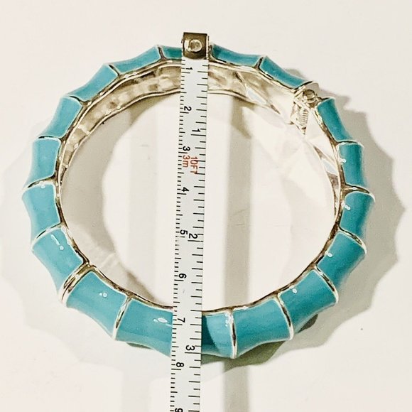Premier Designs Wavy Blue Enamel Bamboo Hinged Bangle Bracelet - Picture 3 of 7